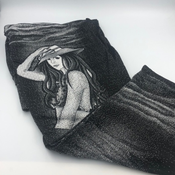 Lady Capri soft & Stretchy Denim Look - Picture 1 of 6